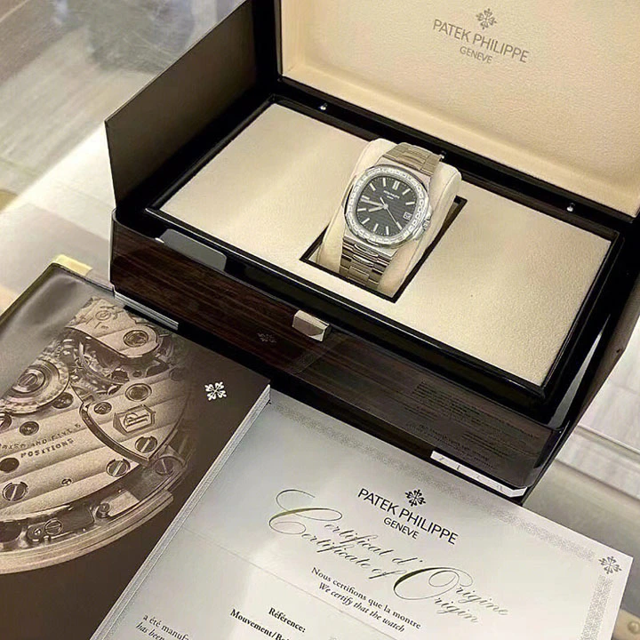 Patek Philippe Nautilus 5711/1300A-001(AAAAA Version) - Image 7
