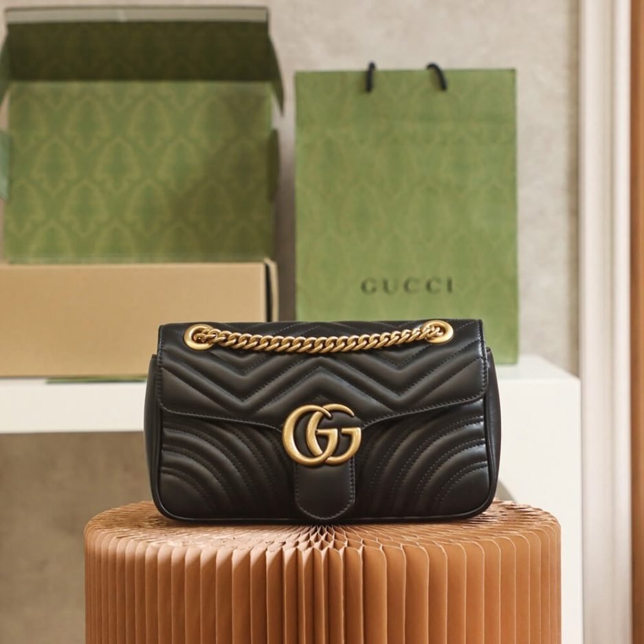 GG Marmont small shoulder bag - Image 2