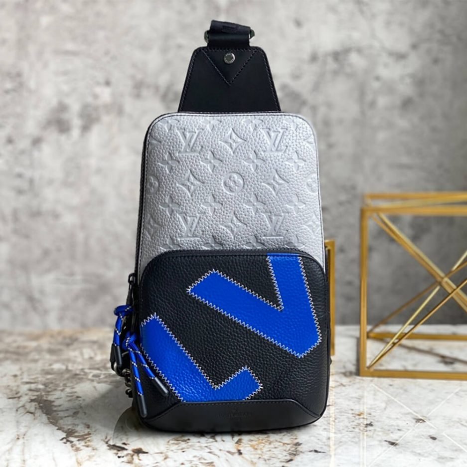 AVENUE SLINGBAG - Image 2