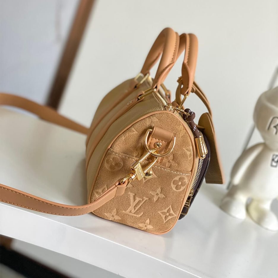 LV Keepall Bandouliere 25 - Image 3