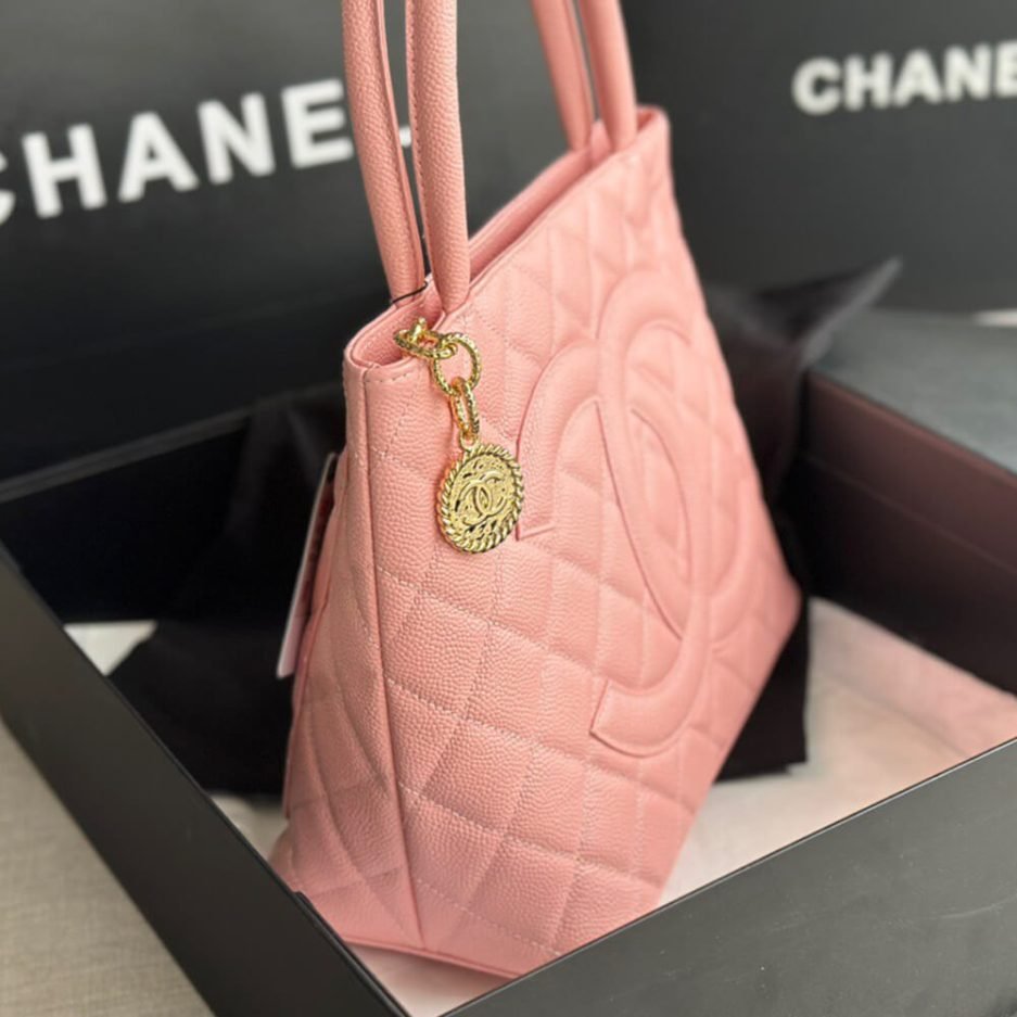 CHANEL Medallion Tote Bag - Image 3