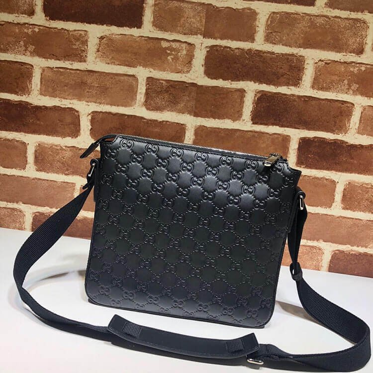 Gucci Signature Messenger - Image 4