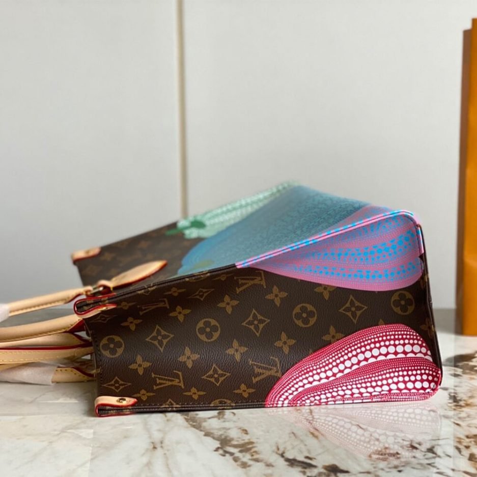 LV x YK OnTheGo MM - Image 5