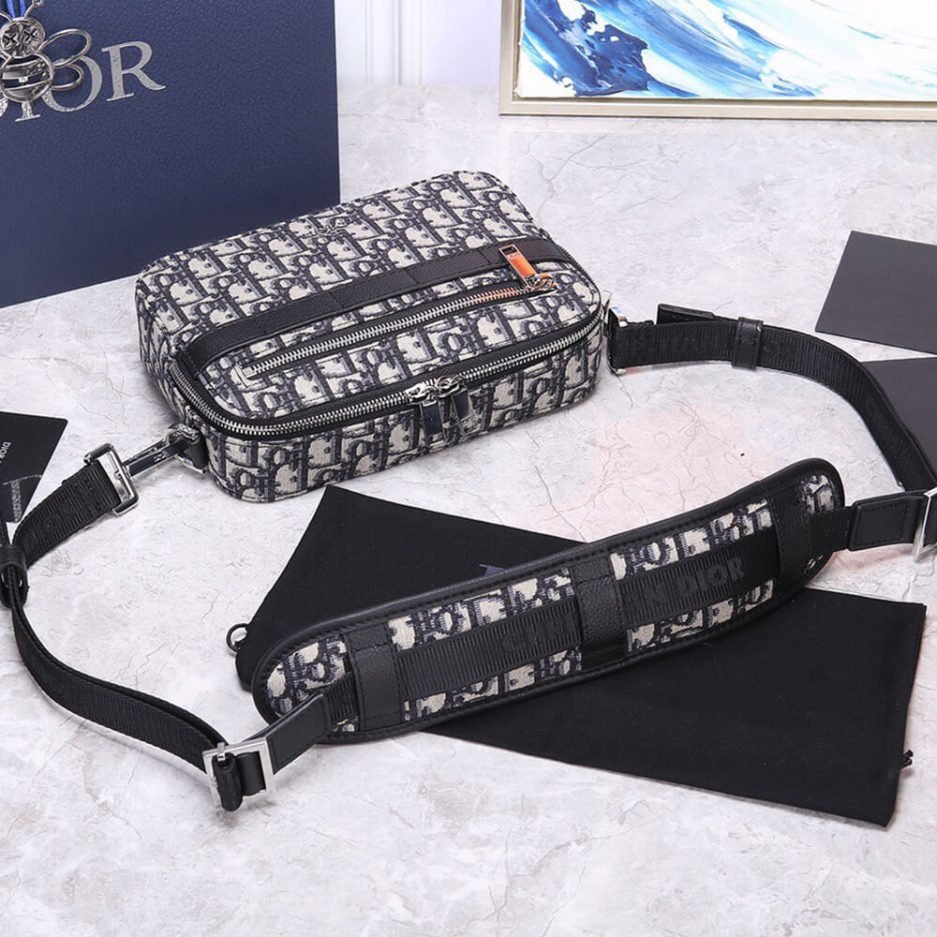 DIOR SAFARI MESSENGER BAG - Image 5