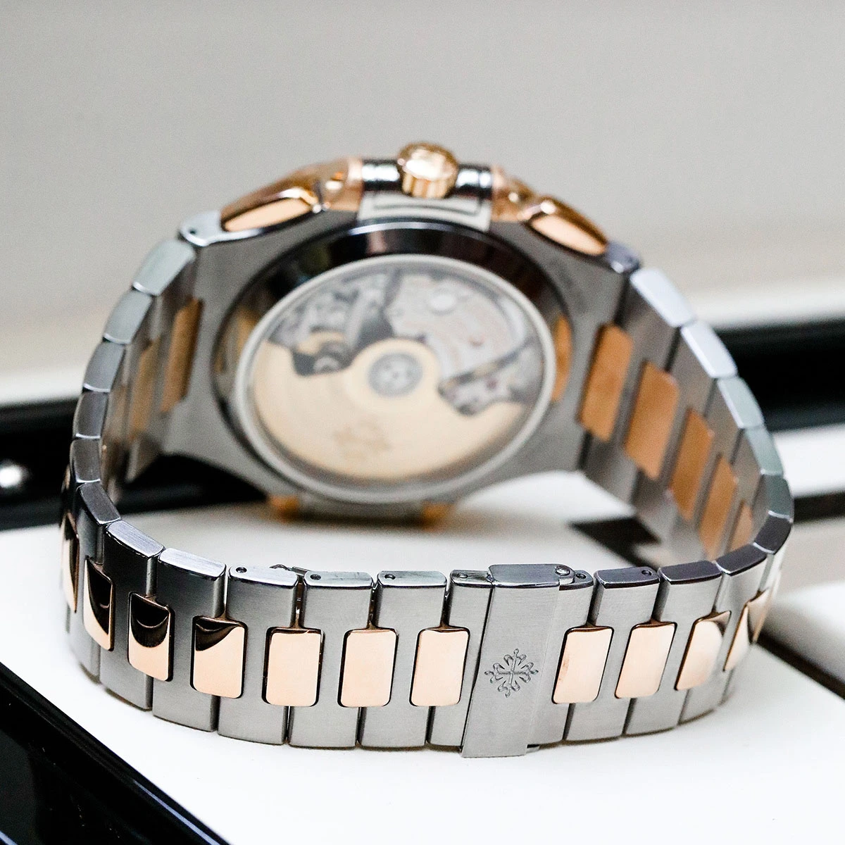 5980/1AR Patek Philippe - NAUTILUS - Image 9
