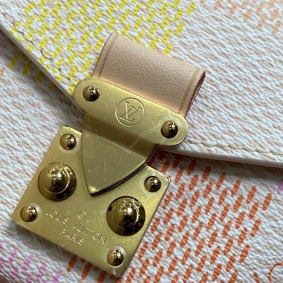 LV Pochette Metis East West - Image 6