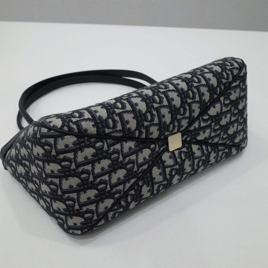 MEDIUM DIOR KEY BAG - Image 6