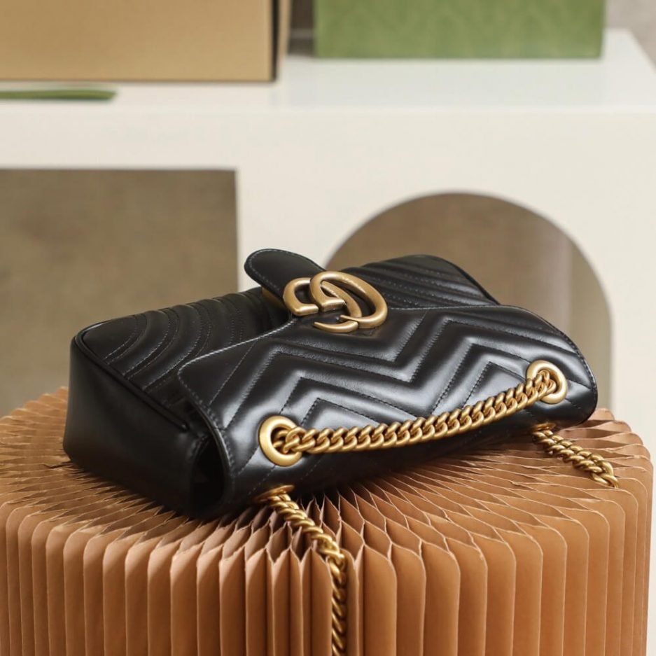 GG Marmont small shoulder bag - Image 7