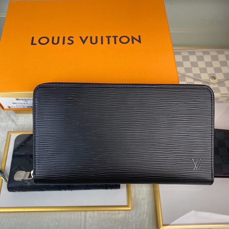 LV Zippy Organizer - Image 7