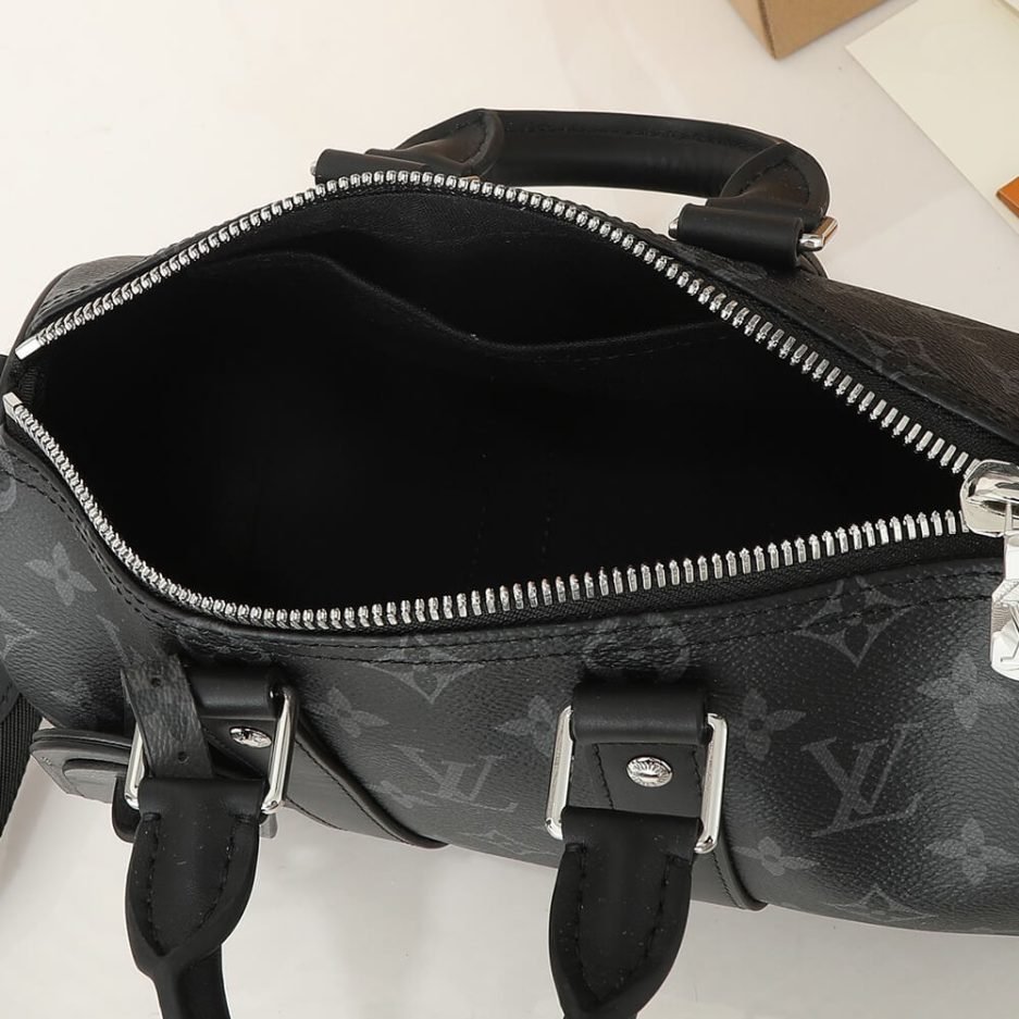 LV Keepall Bandoulière 25 - Image 8