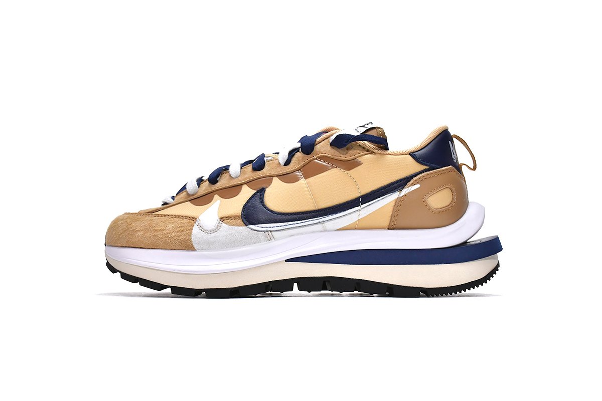 PKstockx Sacai x Nike VaporWaffle Sesame and Blue Void DD1875-200