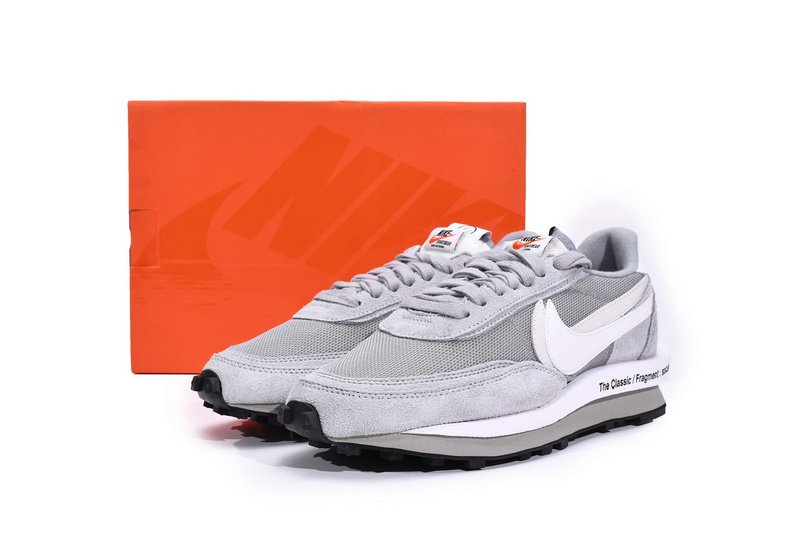 PKstockx Fragment Design x sacai x Nike LDWaffle Light Smoke Grey DH2684-001