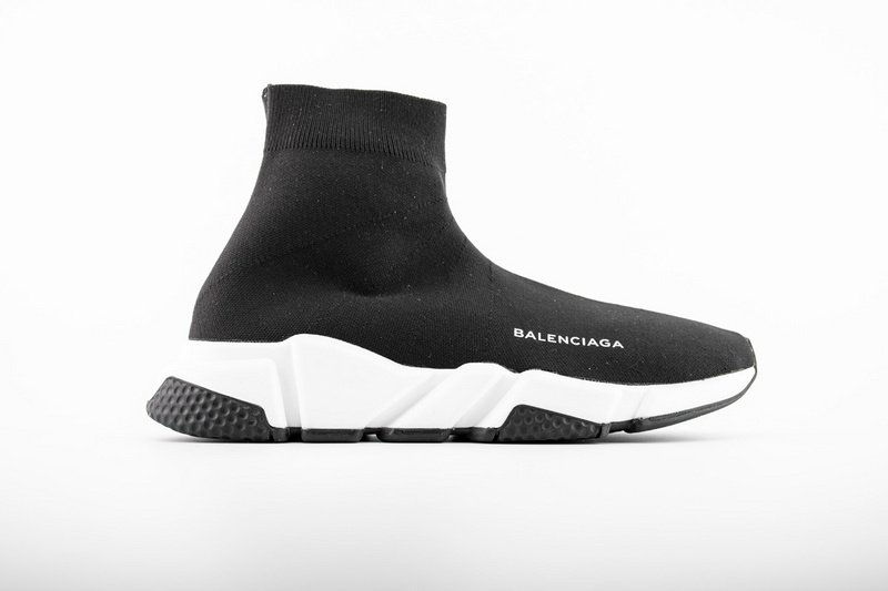 Balenciaga Speed Runner Oreo - Image 3