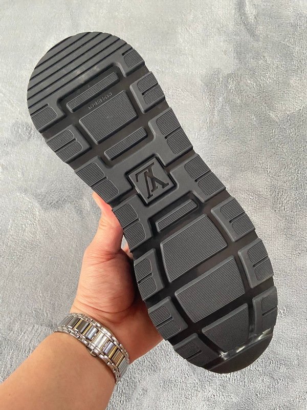 Pkstockx LOUIS VUITTON Run Away Black - Image 5