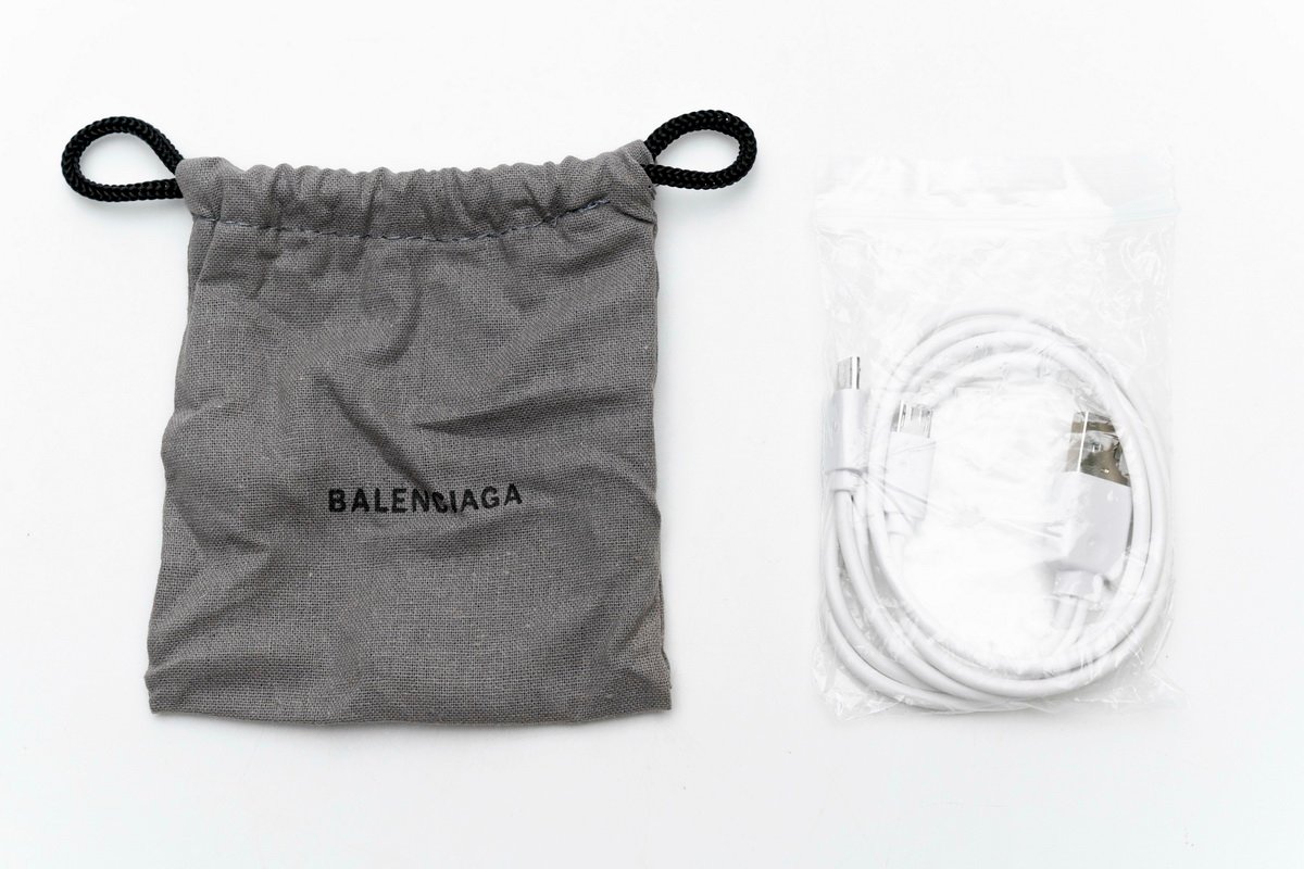Balenciaga Track Fluorescent Yellow 542436 W1GB7 2014 (LED) - Image 11