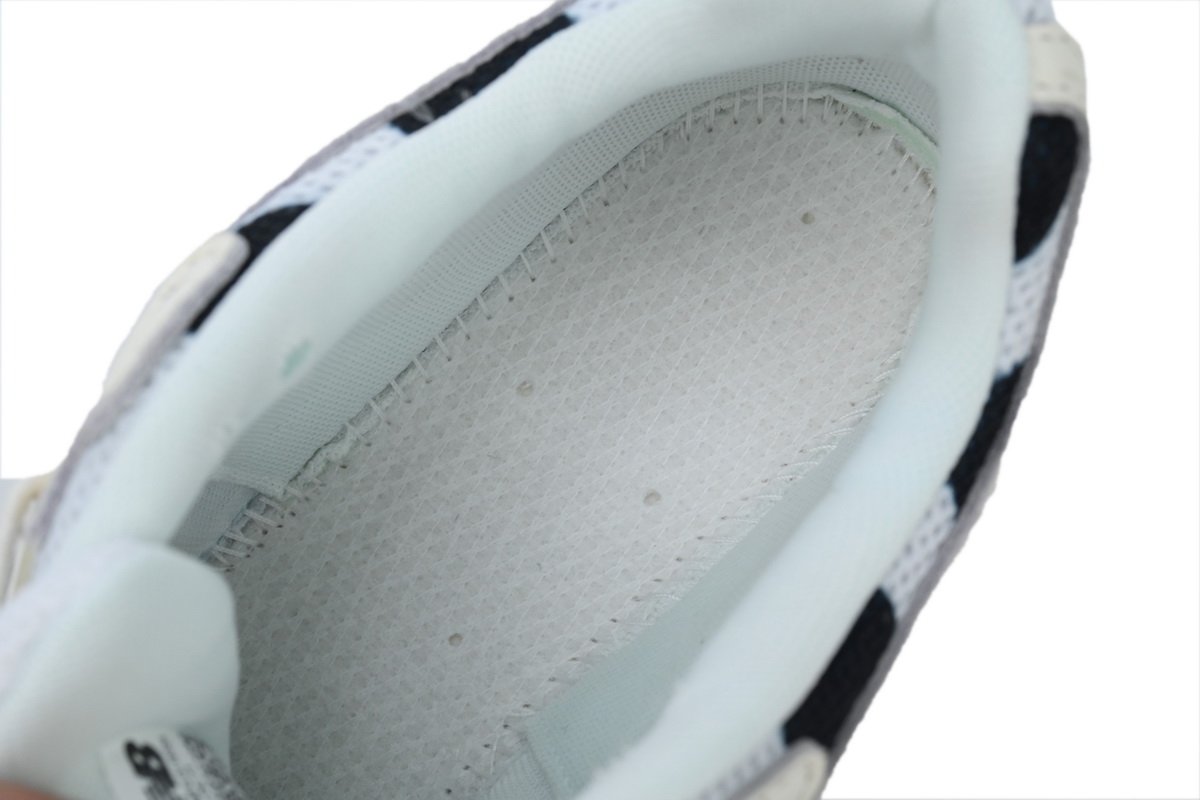 New Balance 1906R Polka Dot Pack - Sea Salt M1906RPC - Image 9