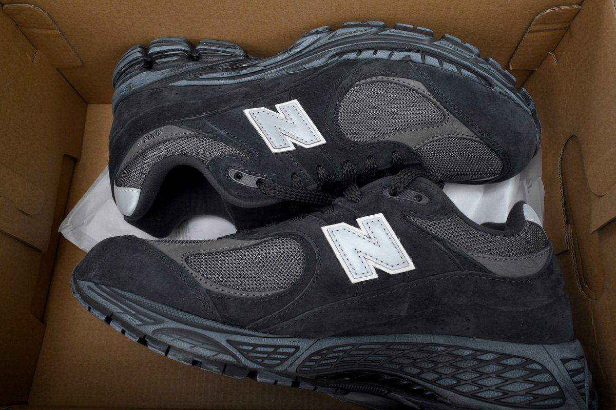 New Balance 2002R 'Black Grey' M2002RBV - Image 10