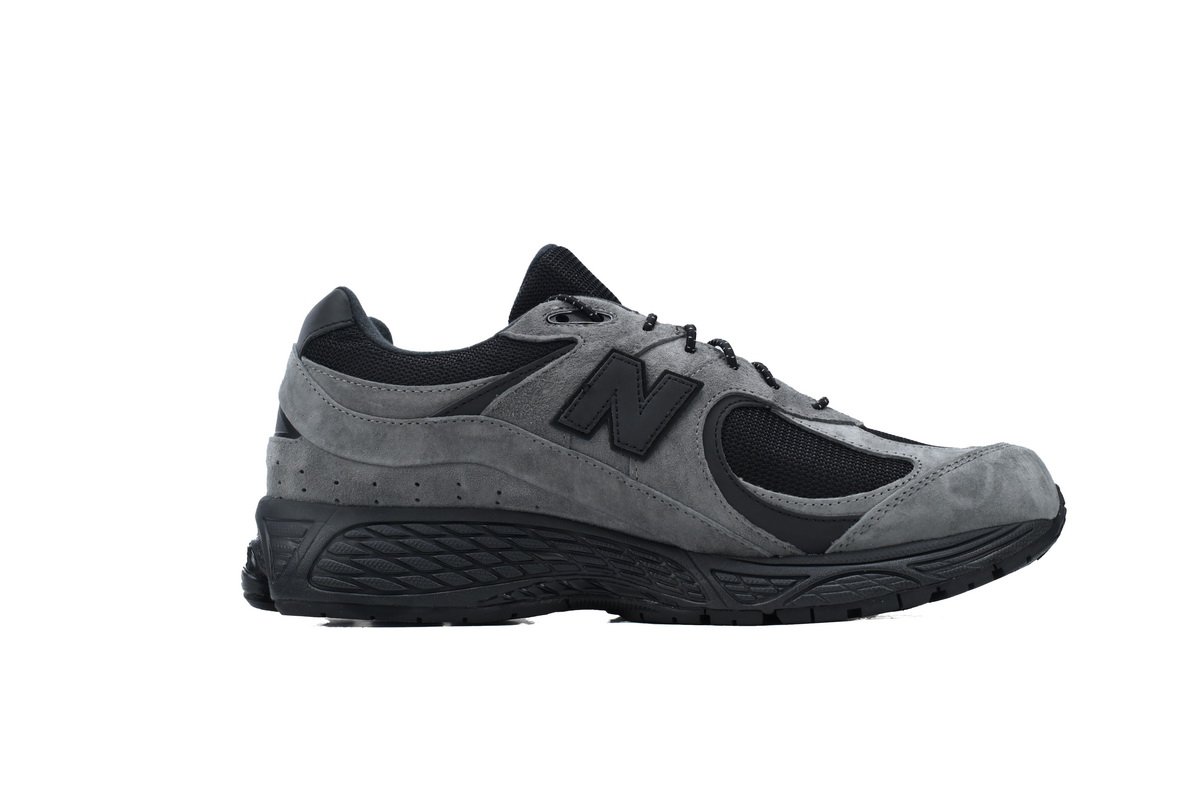 New Balance 2002R x JJJJound GORE-TEX 'Charcoal' M2002RXZ - Image 2