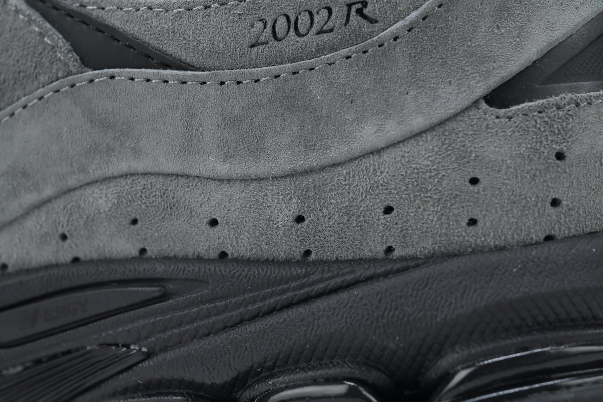 New Balance 2002R x JJJJound GORE-TEX 'Charcoal' M2002RXZ - Image 5