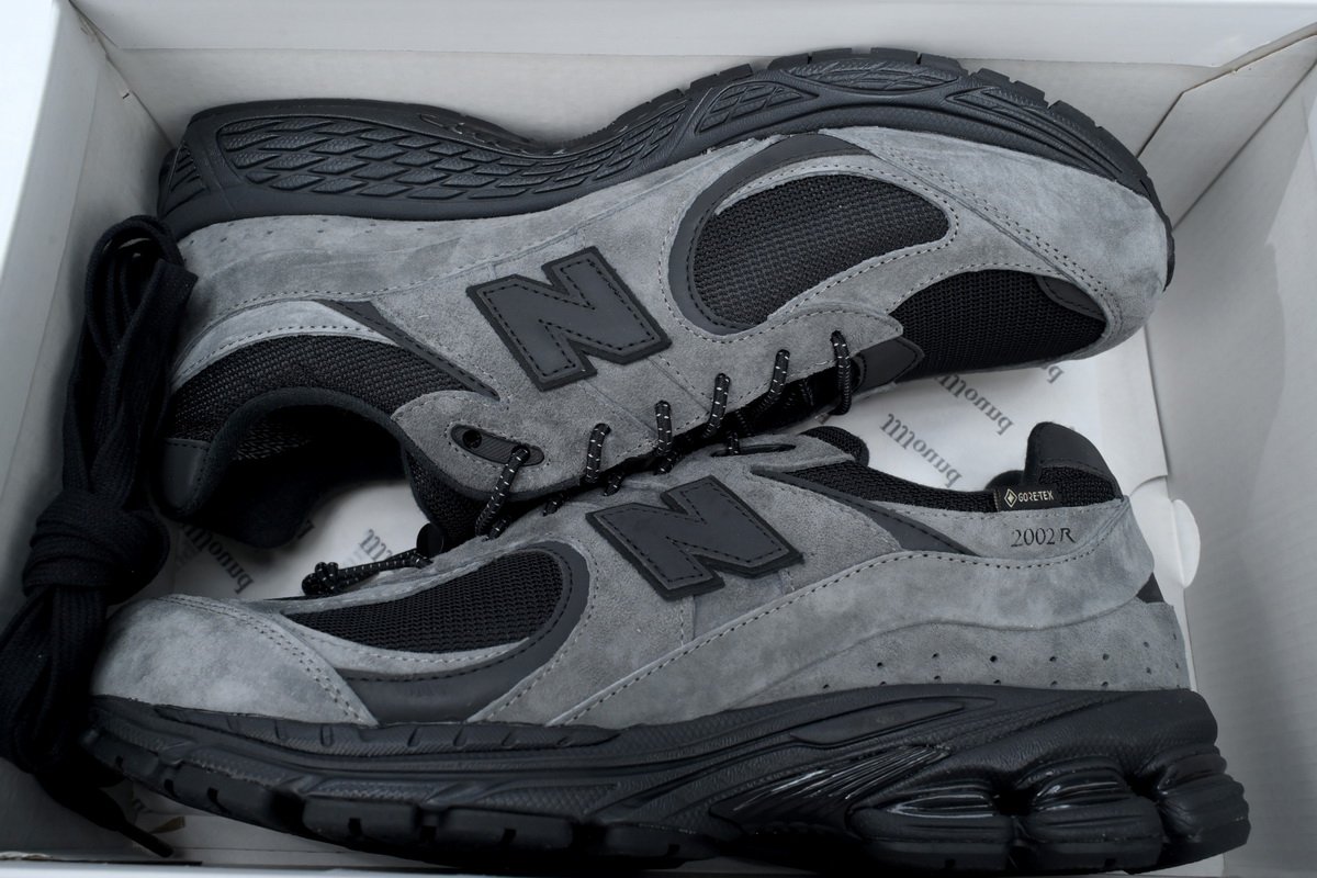 New Balance 2002R x JJJJound GORE-TEX 'Charcoal' M2002RXZ - Image 12