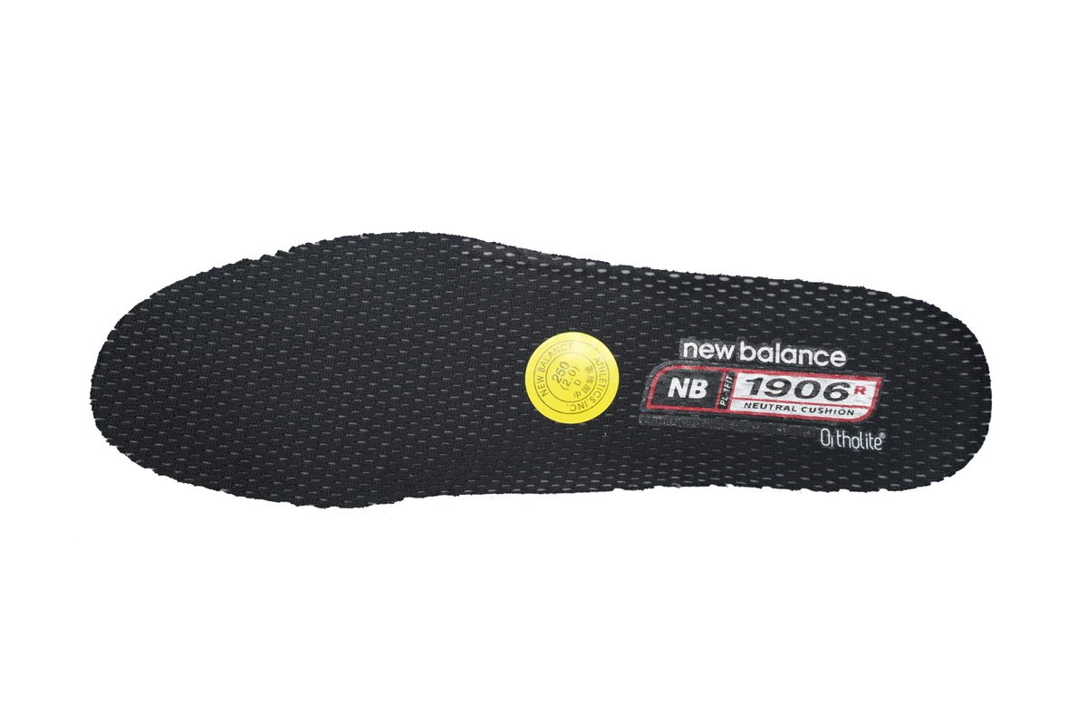 NEW BALANCE Black Silver M1906RCH - Image 5