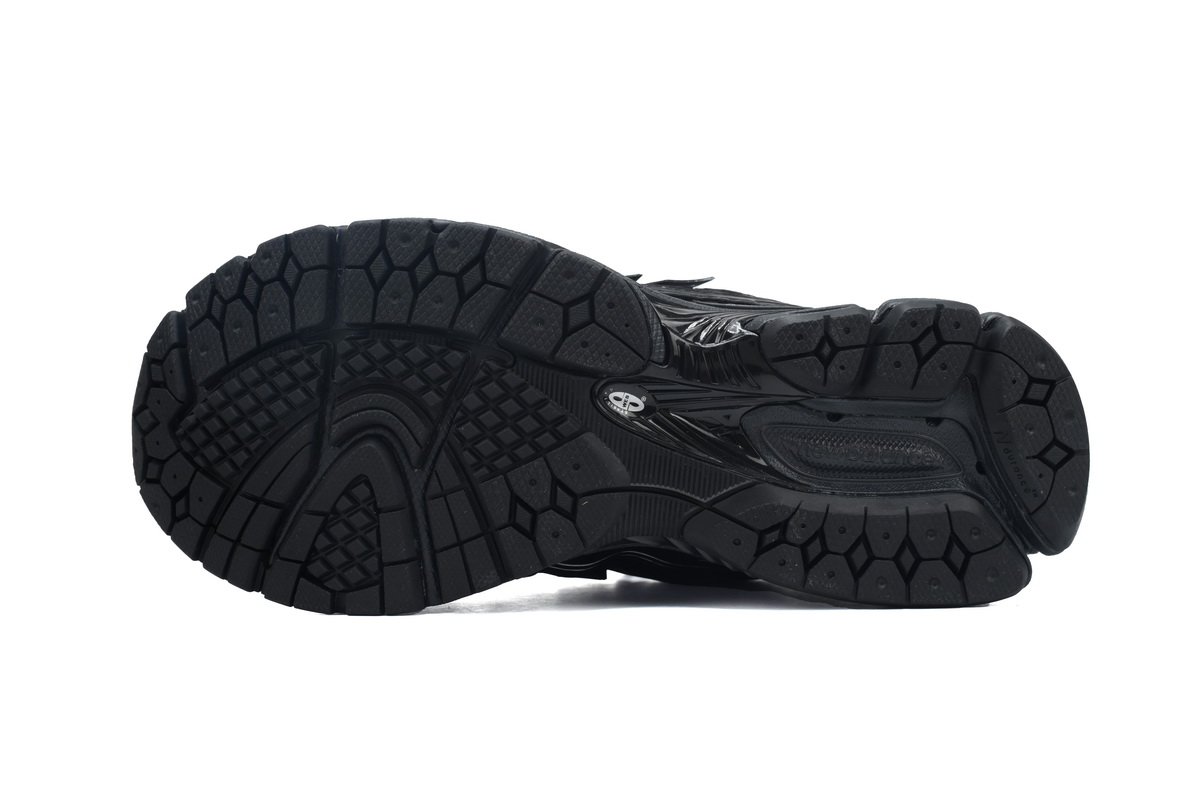 NEW BALANCE Black Silver M1906RCH - Image 4