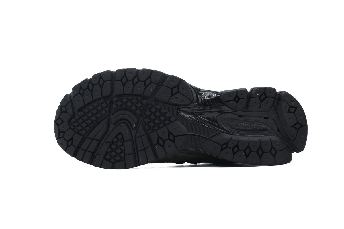 New Balance JJJJound x 2002R GORE-TEX 'Pine' M2002RXY - Image 4