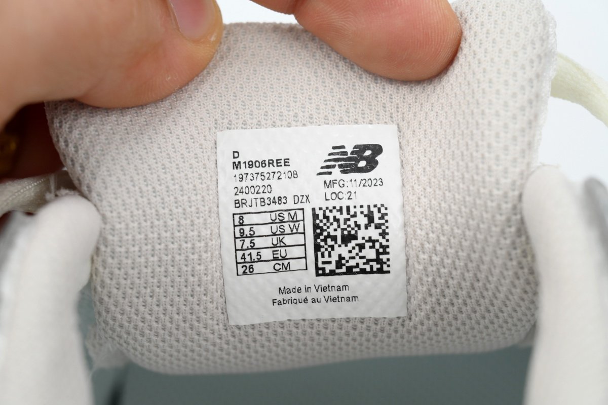 NEW BALANCE Light Gray Silver M1906REE - Image 7