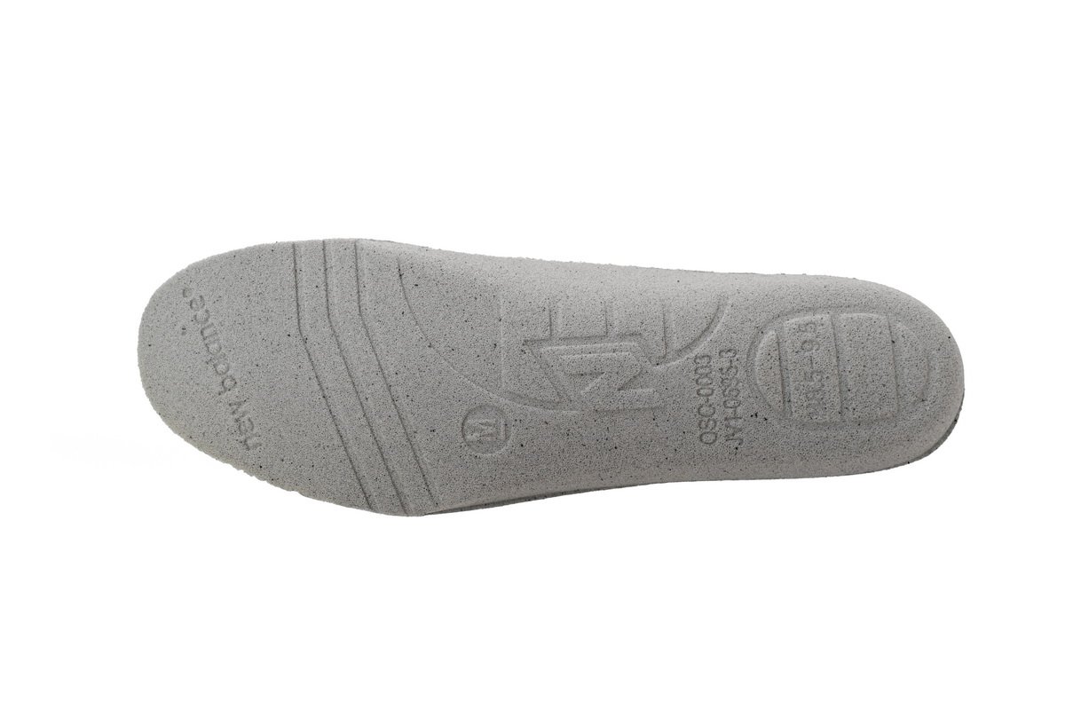 NEW BALANCE White Pale M1906RE - Image 11