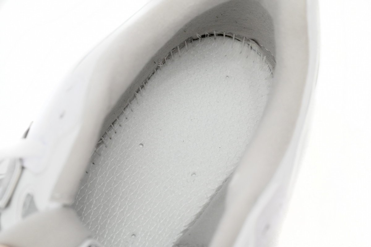 NEW BALANCE White Pale M1906RE - Image 12