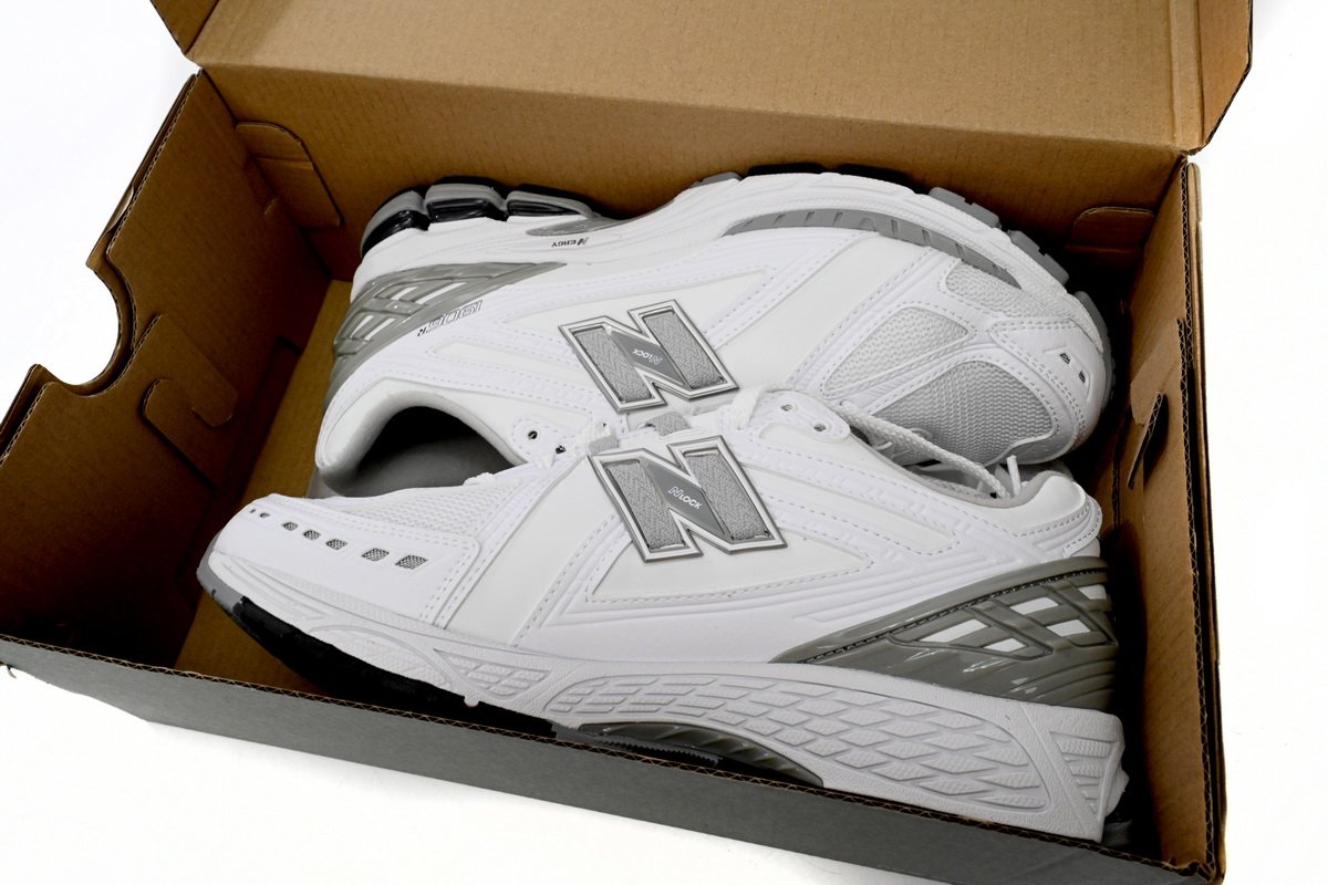 NEW BALANCE White Pale M1906RE - Image 15