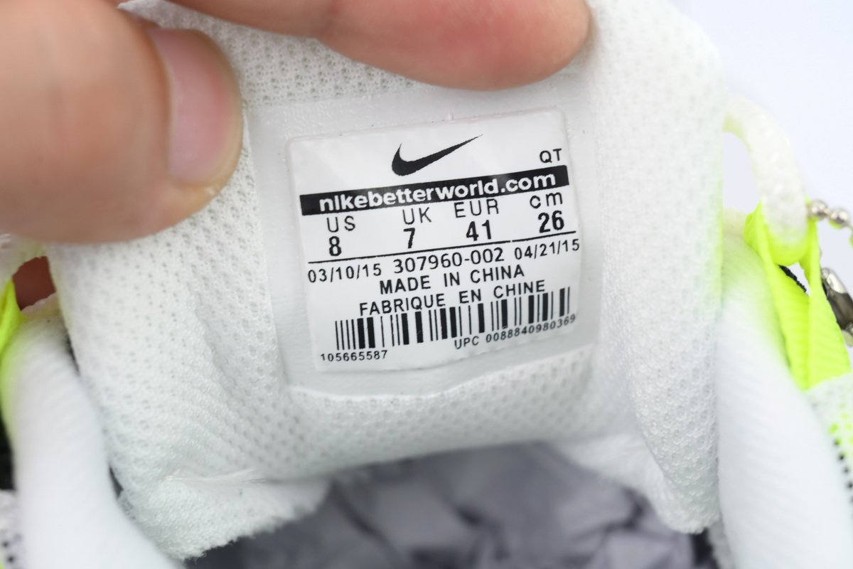Nike Air Max 95 OG 'Neon' 2015 554970-071 - Image 12