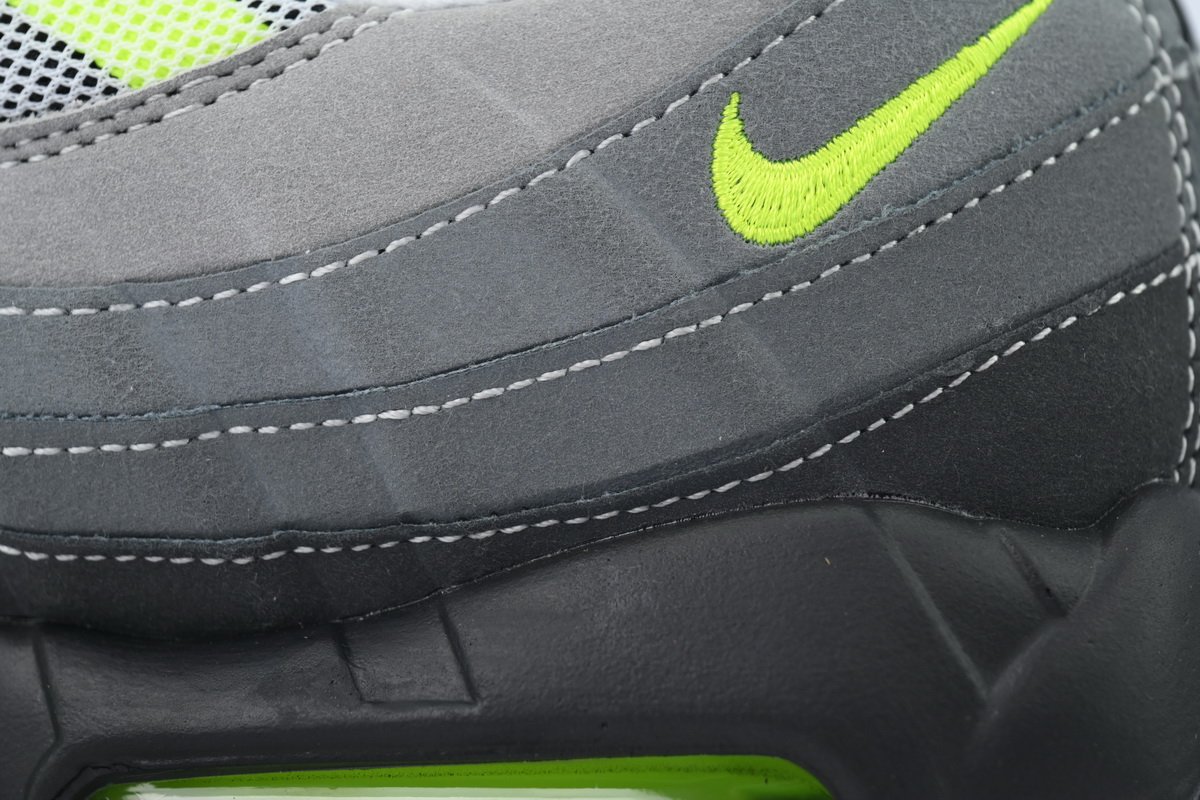 Nike Air Max 95 OG 'Neon' 2015 554970-071 - Image 7