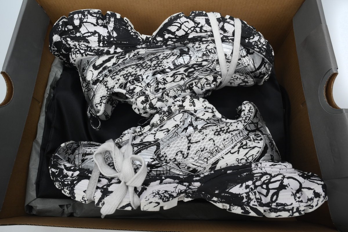 PK God Batch Balenciaga Luminous White Graffiti 734731 W3XDC 0135 - Image 12