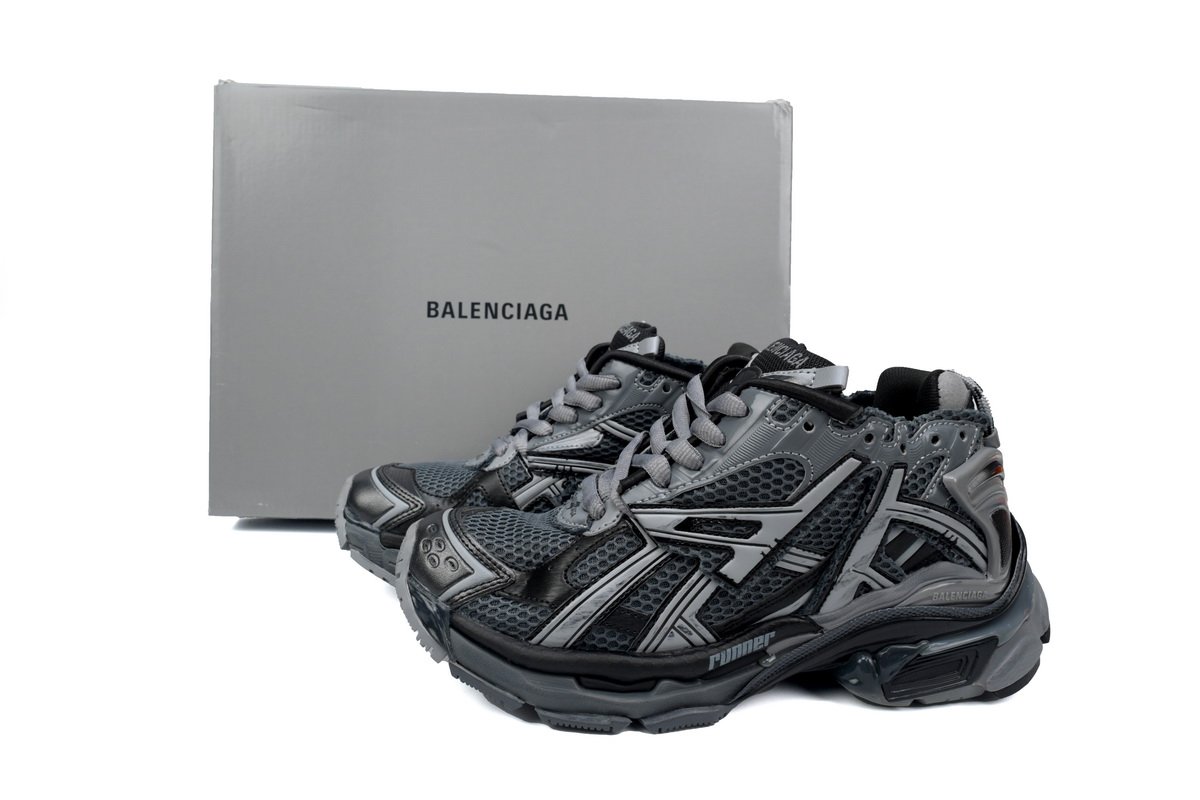 PK God Batch Balenciaga Runner All Black Gray 677402 W3RB2 1515 - Image 12