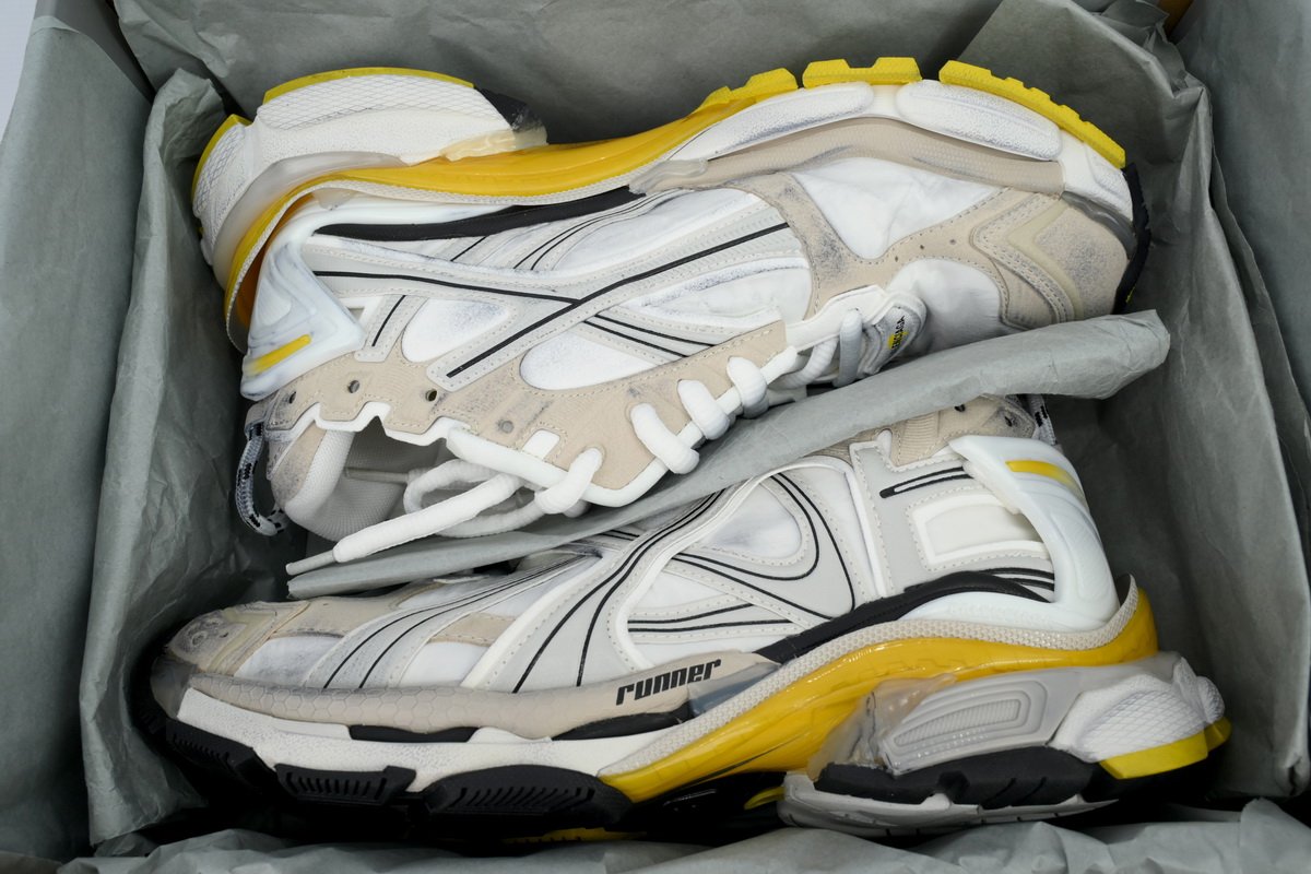 PK God Batch Balenciaga Runner Sneaker 'White Yellow' 772767 W3RNY 9170 - Image 10