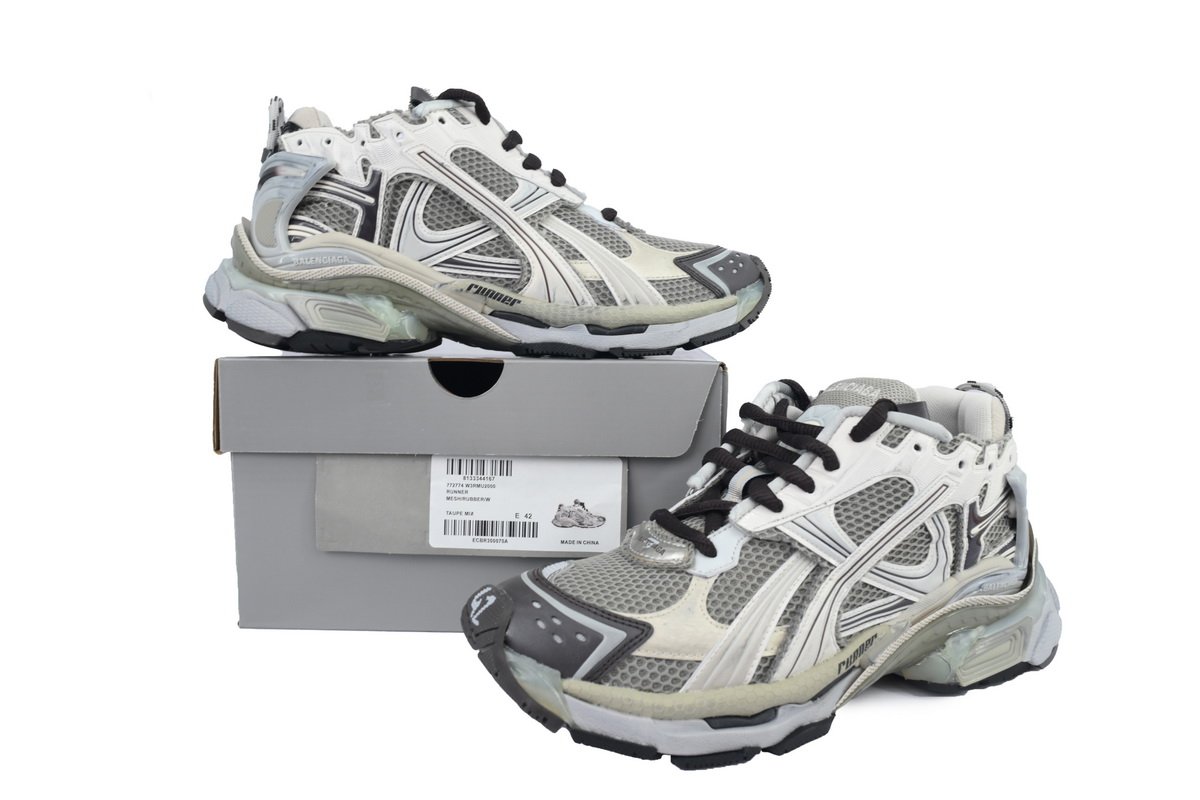 PK God Batch Balenciaga Runner Sneaker Grey 772774 W3RMU 2000 - Image 11