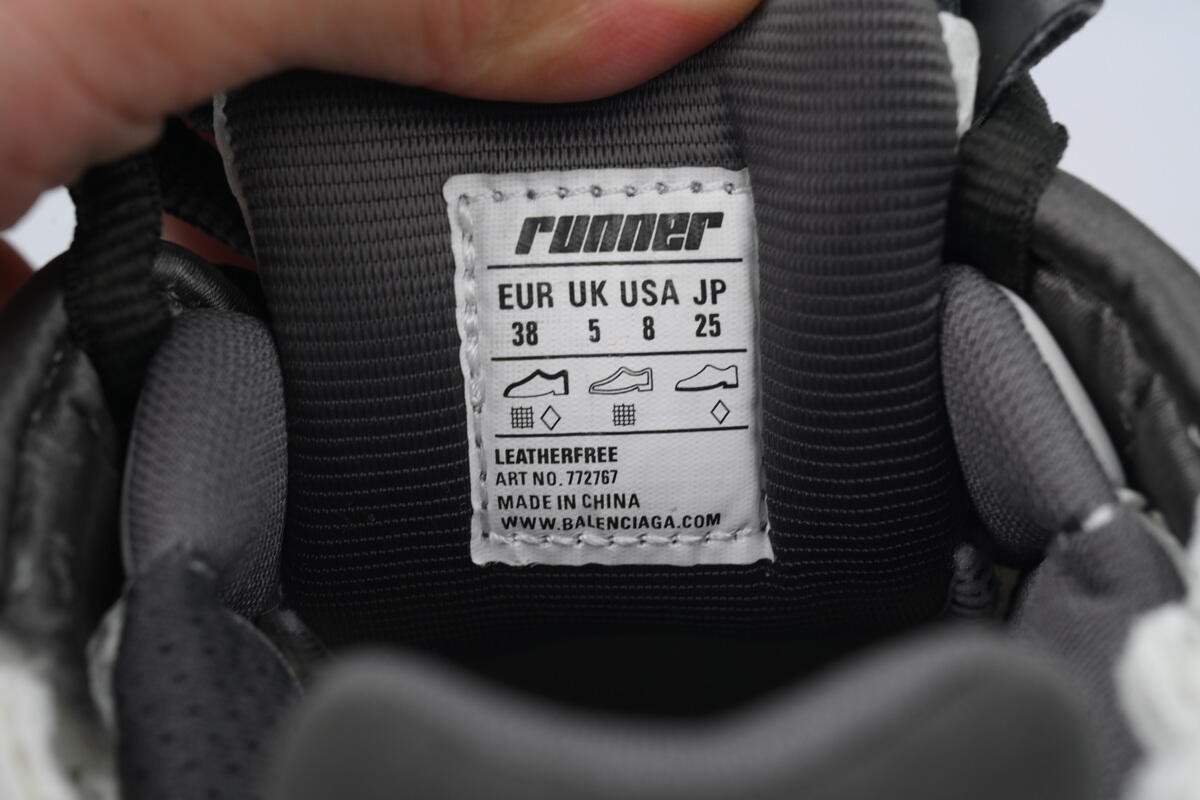 PK God Batch Balenciaga Runner Sneaker White Gray Black 772767 W3RNY 0509 - Image 9