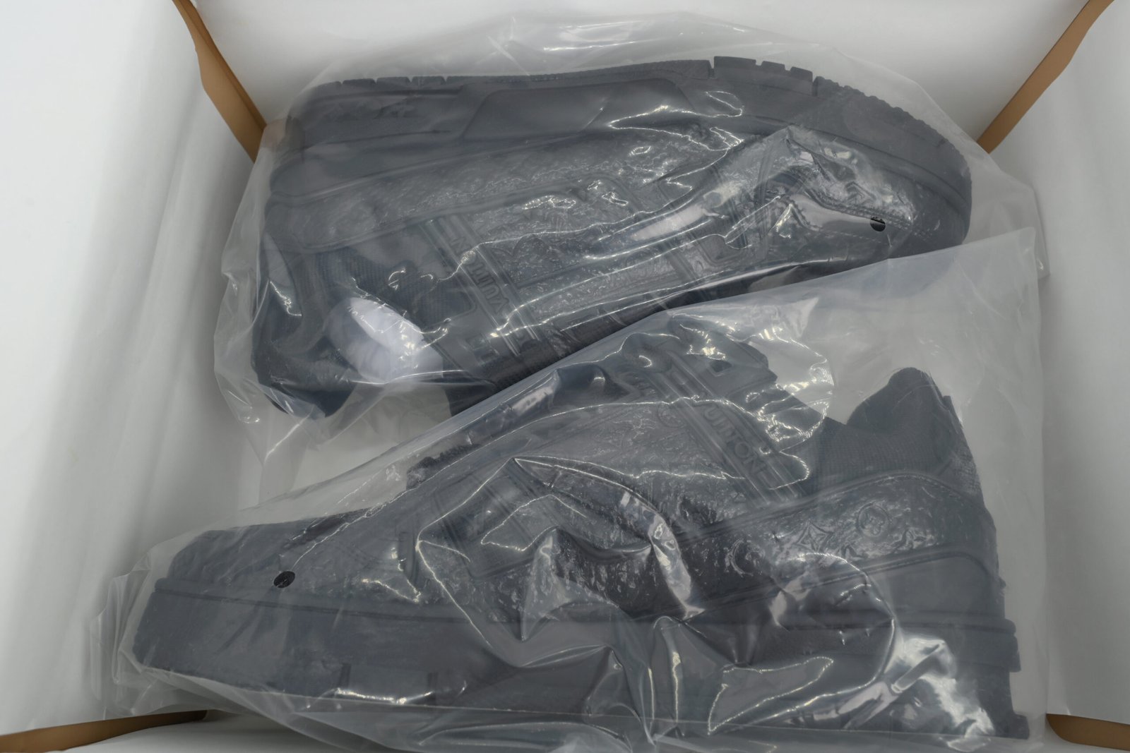 PK God Batch Louis Vuitton Black Lychee Patent Leather - Image 12
