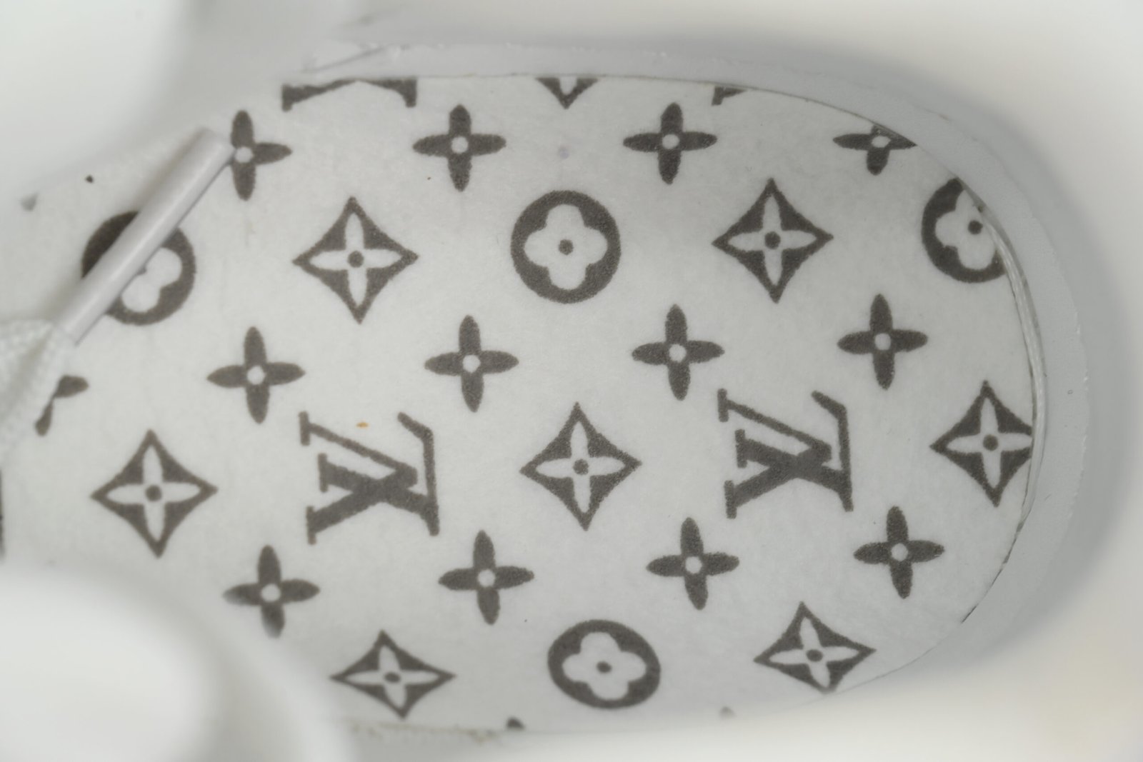 PK God Batch LOUIS VUITTON Pink Cowboy - Image 9