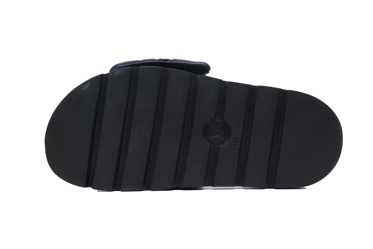 PK God Batch LOUIS VUITTON Pool Pillow Comfort XM Dark Blue - Image 6
