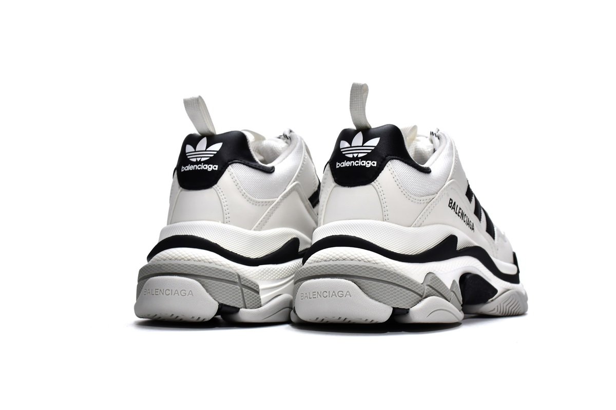 Pkstockx Adidas x Balenciaga Triple S Black/White - Image 2