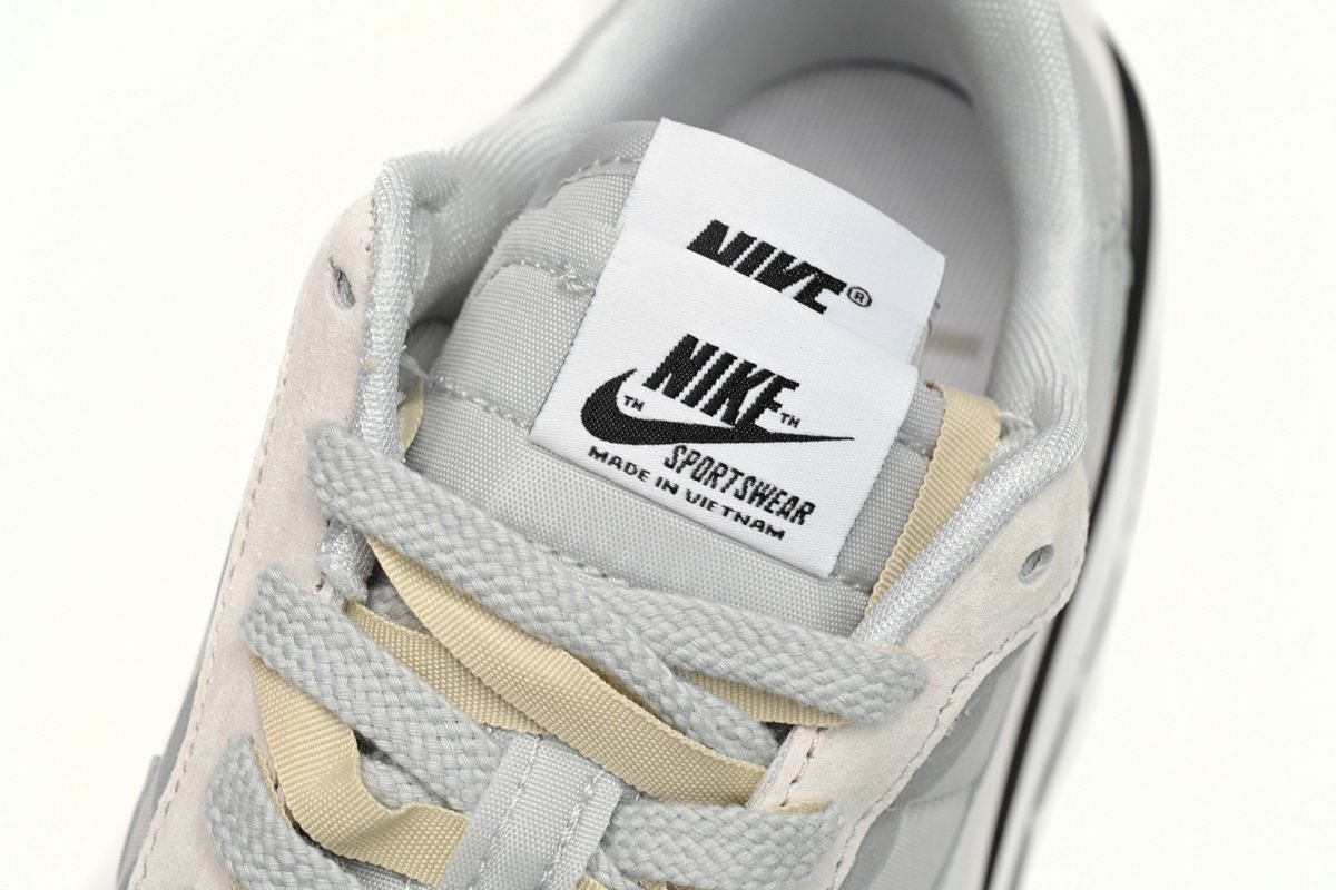 PKstockx Sacai x VaporWaffle 3.0 Pale DD1875-108 - Image 7
