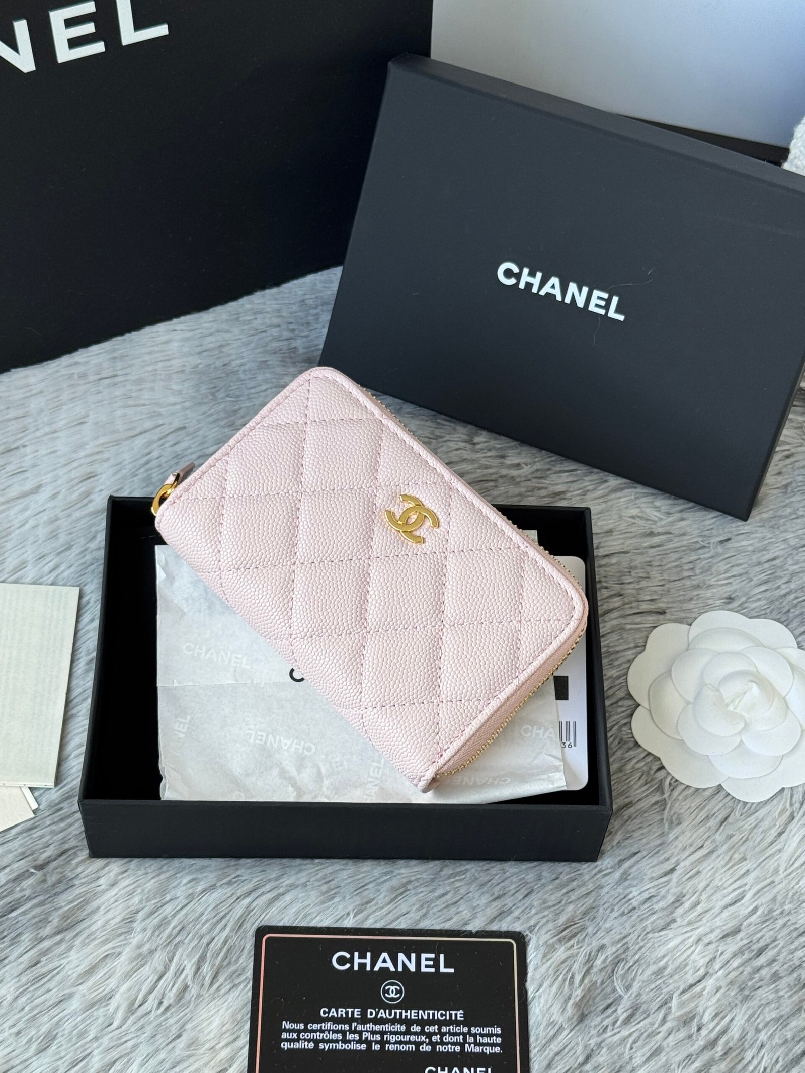 Chanel Caviar Leather Zero-Purse L93003 - Image 9