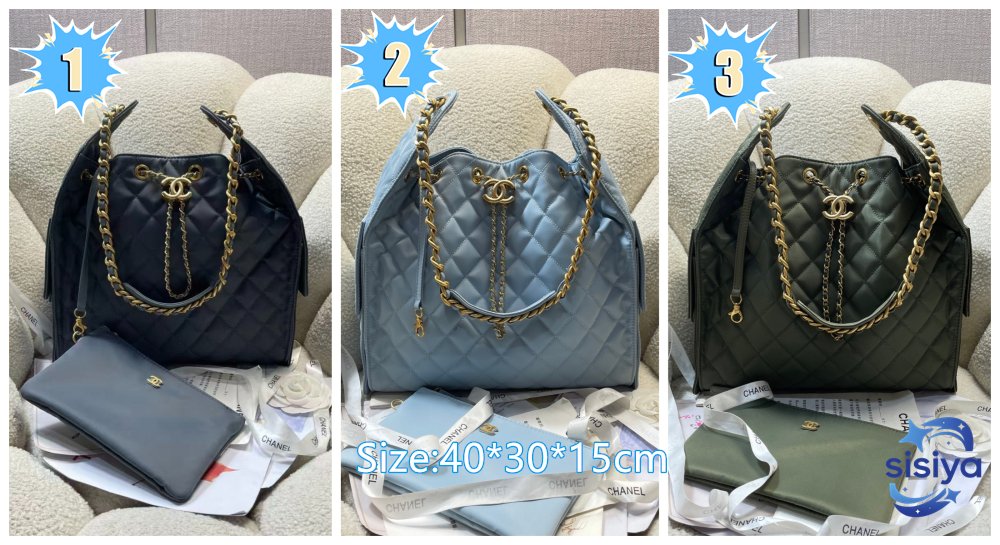 Chanel Shoulder Bag L92301