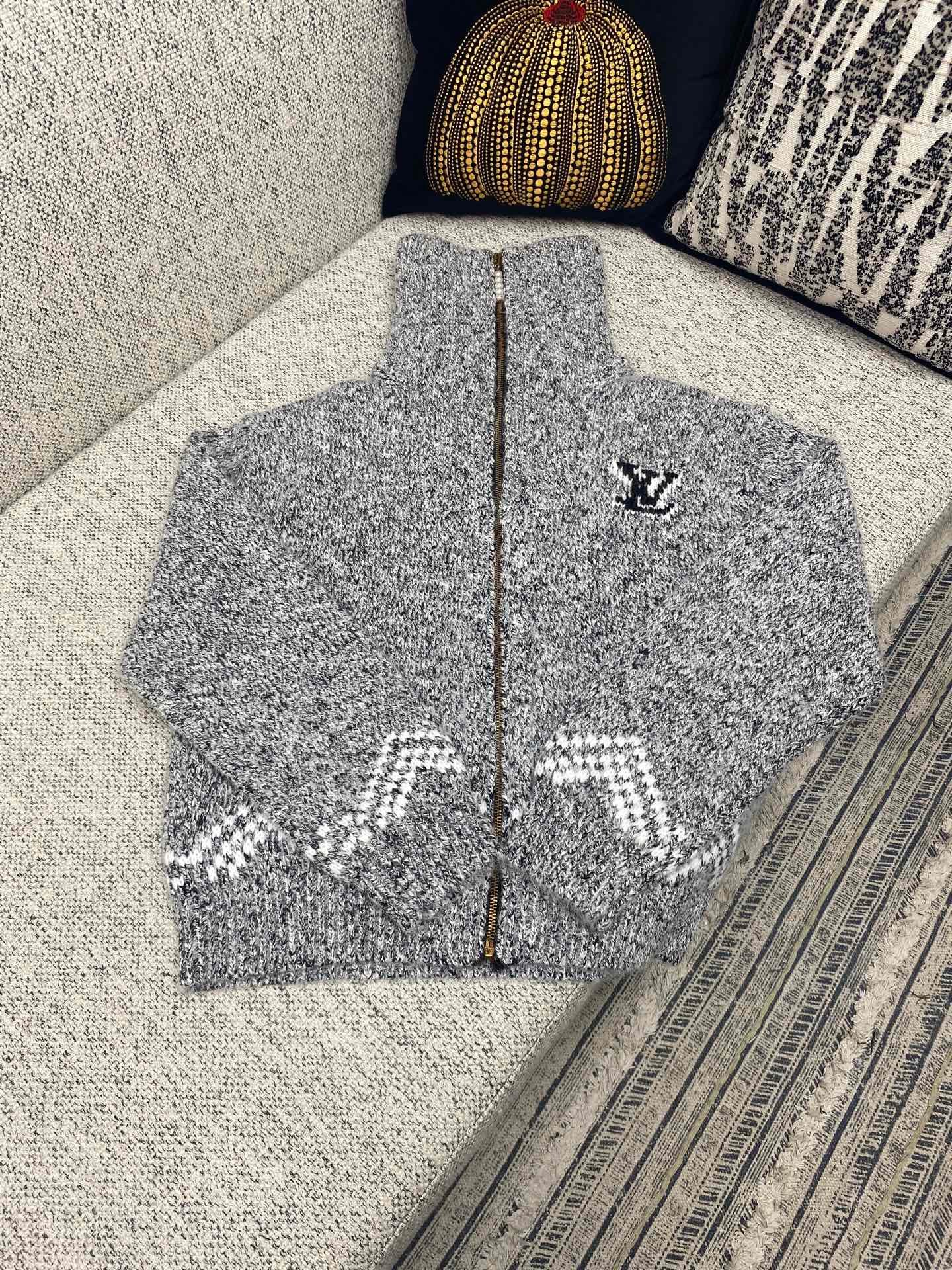 Louis Vuitton x Nigo Zippered Knitted Jacket D90702