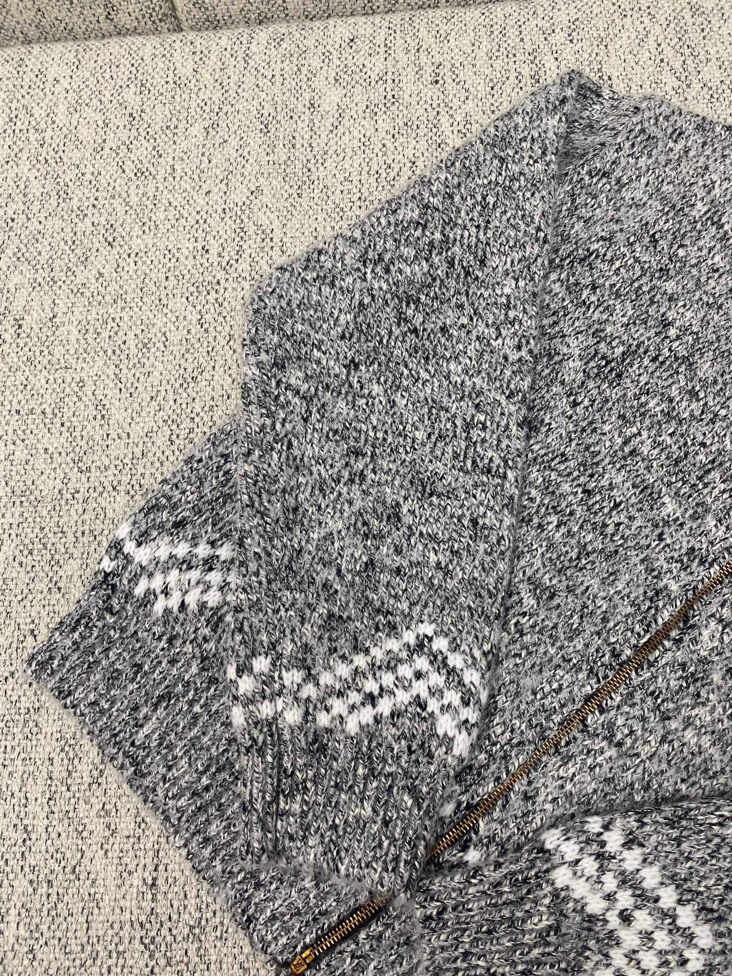 Louis Vuitton x Nigo Zippered Knitted Jacket D90702 - Image 5