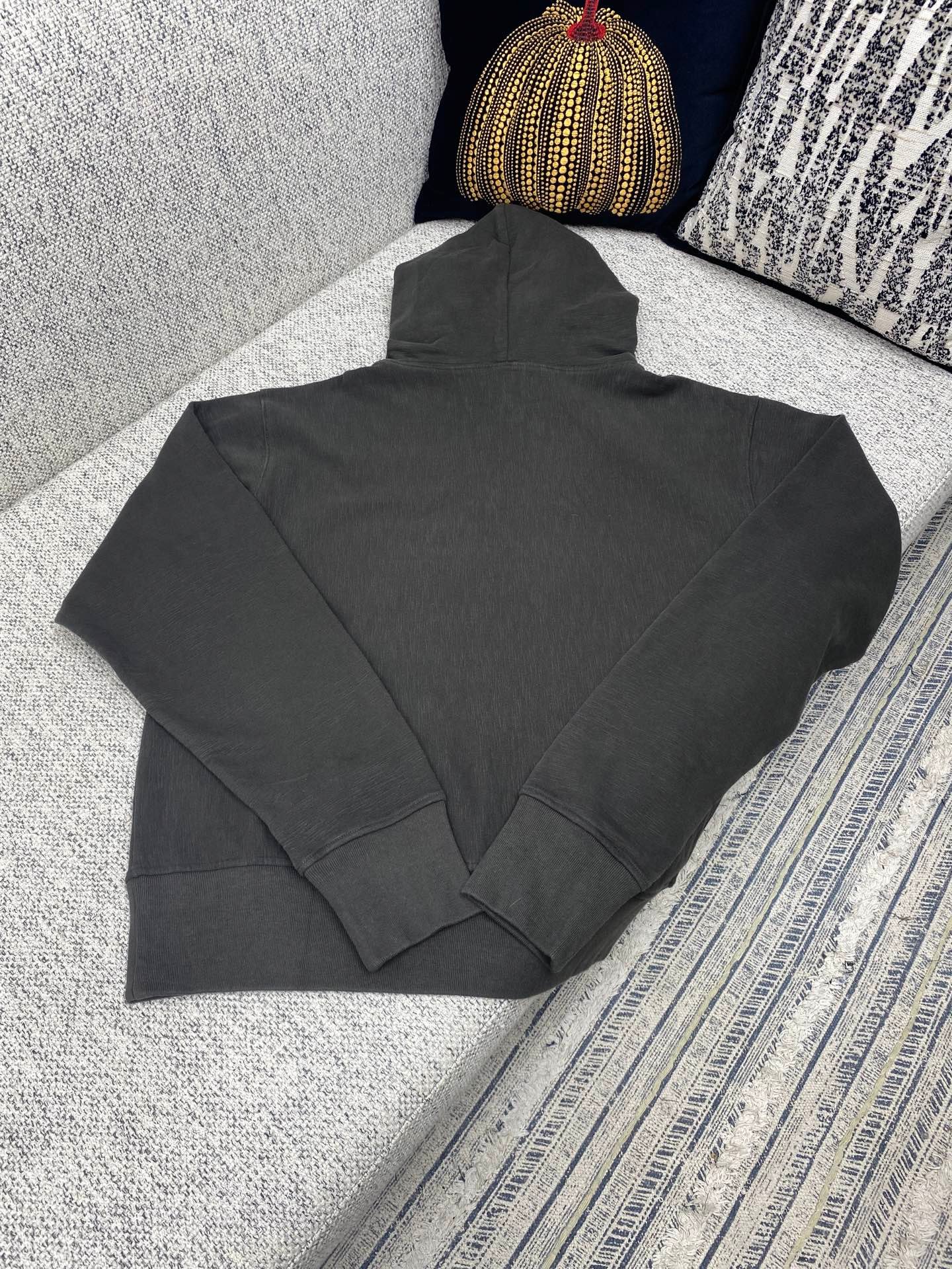 THE ROW Solid-color Drawstring Hooded Straight-Tee Long-Sleeved Sweatshirt 90901 - Image 3