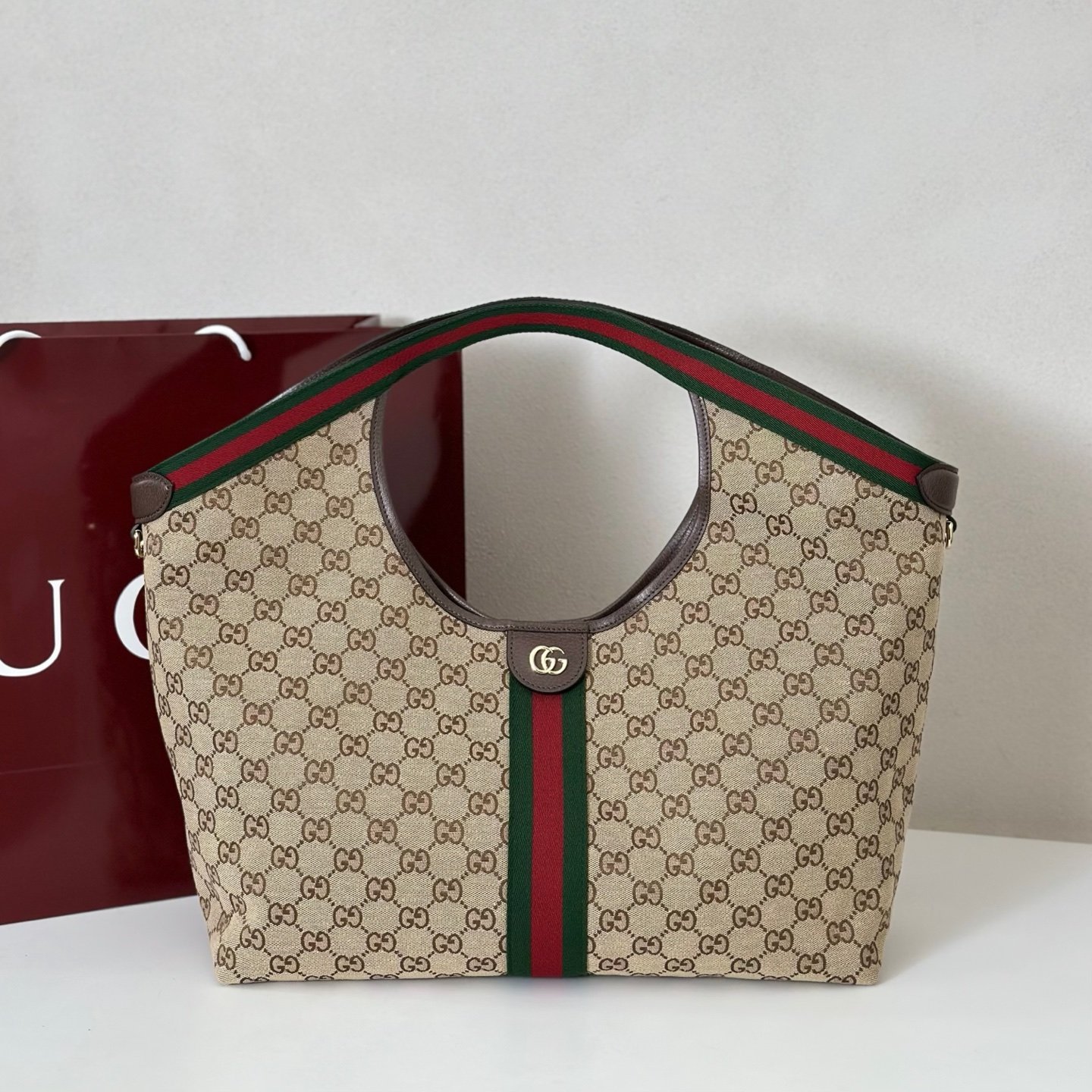 Gucci Print Bogg Bag L90704 - Image 5