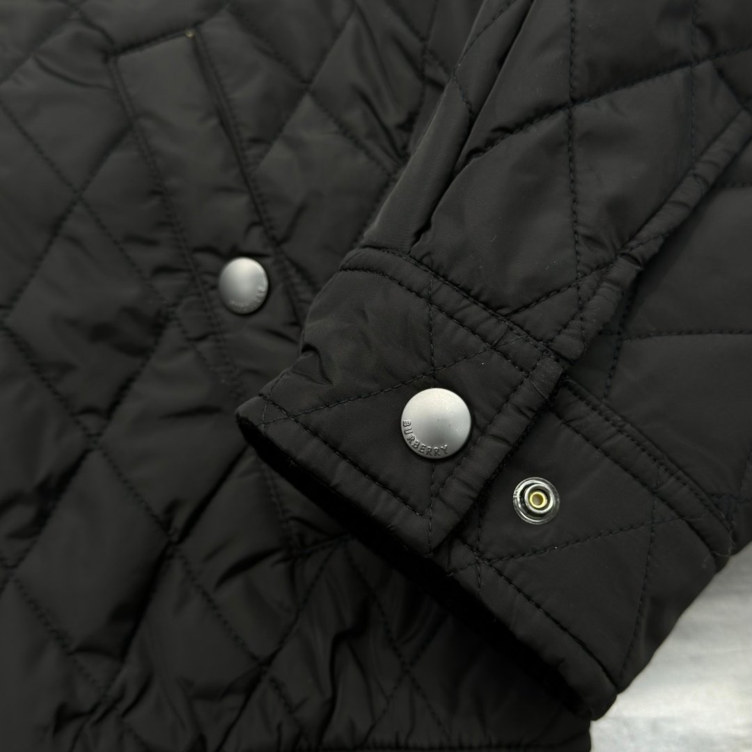 Burberry quilted nylon jacket 90905 - Image 5